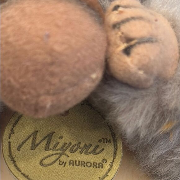 Aurora Miyoni real life squirrel plush gray squirrel doll gift about Size 9” - Picture 8 of 10
